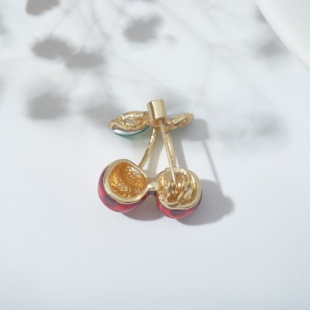 Brooch "Cherry" in caramel, red-green color in matte gold-2