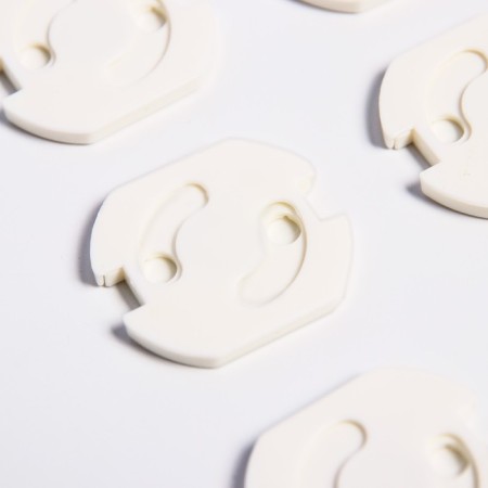A set of plugs for sockets, 6 pcs.-4