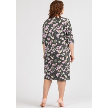 Women's dress, size 48-3