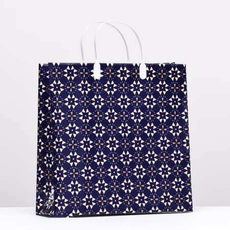 Package "Chamomile", soft plastic, 30 x 30 cm, 120 μm