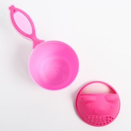Plastic bucket for bathing and shampooing, children's bath bucket "Bear", 600 ml., With a leachka, pink color-3