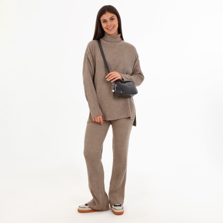 Bag Cross-Bodi with a zipper, gray color-8