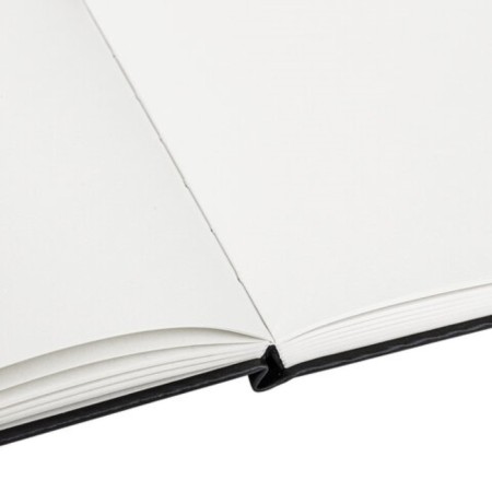 Sketchbook 9 x 14 mm, 80 sheets, Brauberg Art Classic, 140 g/m2, black cover, 113180-2