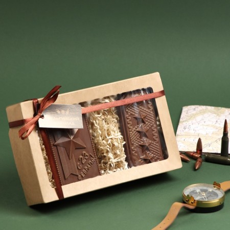 Chocolate figures, 2 in 1 “from February 23 + shoulder strap”, 160 g