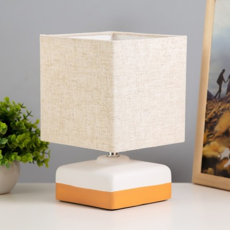 Bertin table lamp 1x40W E14 pr-1,6M white/Bezh 15x15x23.5cm