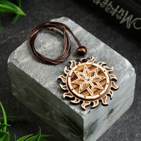 The amulet "Alatyr" cedar, favorably affects energy