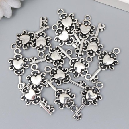 Decor for creativity Metal "Key with heart" silver 2.6x1.2 cm-2