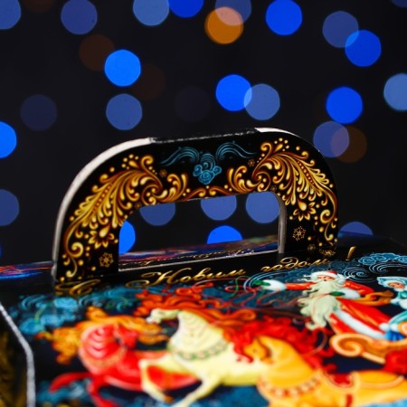 Gift box "Winter festivals", casket 20 x 20 x 10 cm-2