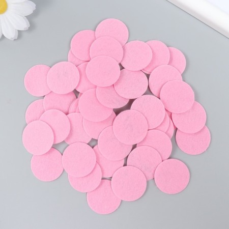 Felt circles (D 2.5-3.5 cm), 1mm, 50 pcs, pale pink-1