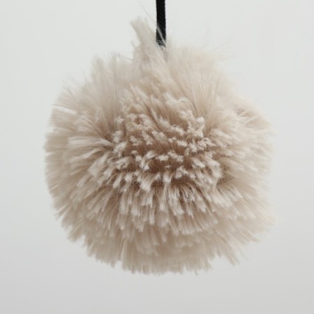 A bed with a cloth "Pijon", oval, 55 x 36 x 47cm, fluffy fur, jute, brown-5