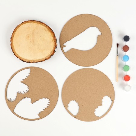 Wood on the New Year for children. Drawing on the saw "Bullfinch", a set for creativity-3