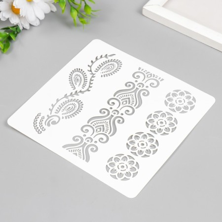 Plastic stencil "Mehendi" 15x15 cm-1