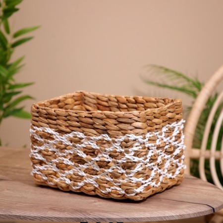 Wicker basket 32x22x17 cm