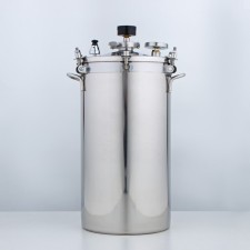 Autoclave-sterilizer 