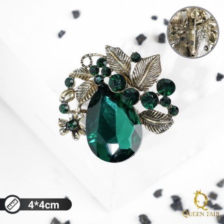 Brooch "Flower" Wreath of Glory, emerald color in black gold