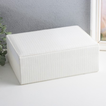 Casket to the leatherette for jewelry "Case. Texture" white 24x17.5x9.5 cm-3