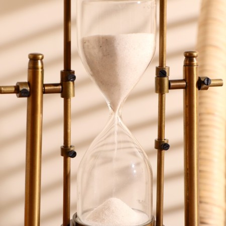 Sanding clock "Rotation" Brass (5 min)-2