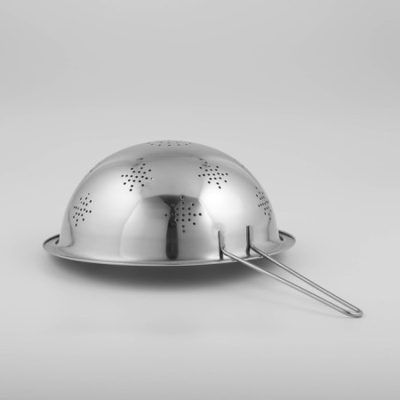 A colander made of stainless steel of the Dolyan "India", 2 l, d = 24 cm, a long handle-2