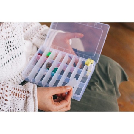 Organizer for needlework, with removable cells, 24 departments, 19.5 × 13.5 × 3.5 cm, the color is transparent-2