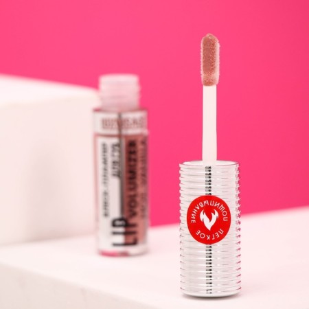 Luxvisage Lip Volumizer Hot Vanilla lip gossip.-1