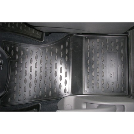 Rugs in the salon Hyundai New H-1 2007-2016, 4 pcs. (polyurethane)