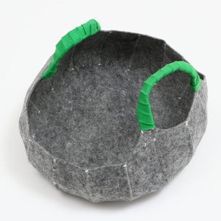 Lesse for animals from felt "Pumpkin" without pillow-2