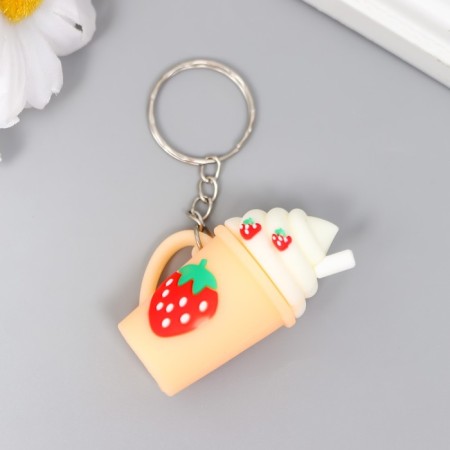 Trick Rubber "Strawberry cocktail" 2.5x3.3x5 cm-1