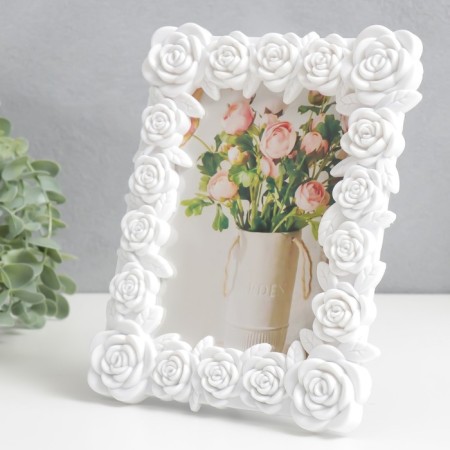 Photo frame plastic 10x15 cm "Rosary" white 22x17 cm-1
