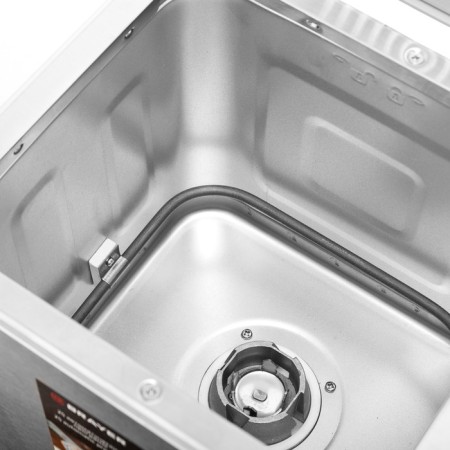BRYER 2702BR, 600 watts, 25 programs, up to 0.9 kg, choice of crust color, silver-9