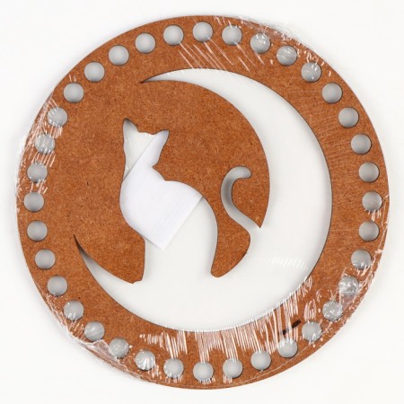 Donyshko for knitting Carved “Cat on the Moon”, Circle 15 cm, HDF 3 mm-2