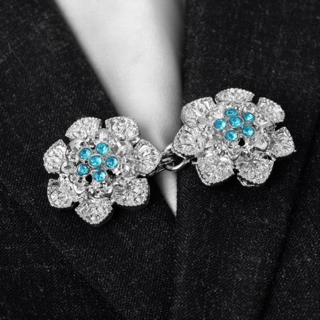 Cardigan clamp "Flower", blue color in silver