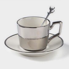 Coffee pair of ceramic “silver”, 3 objects: a cup 200 ml, a saucer d = 14 cm, spoon h = 12.5 cm, silver color