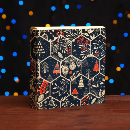 Box for sweets, 8 sweets and chocolate, 17.7 x 17.7 x 3.8 cm "Happy holiday!"-1