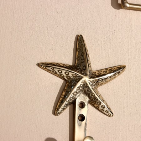Hook "Star" brass 10x8 cm-2