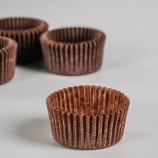 Brown baking uniform, 3.5 x 2 cm