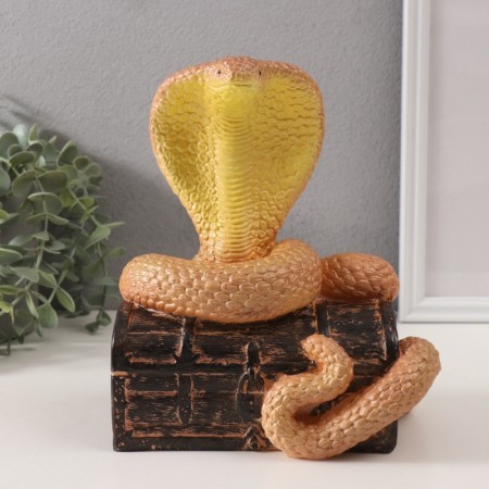 New Year's figure "Cobra on the chest" 20 x 17 x 12 cm.-5