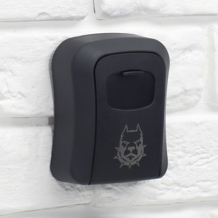 The keybox is wall -mounted with the “Watchman” code castle, 12 x 9.6 x 4 cm.-4