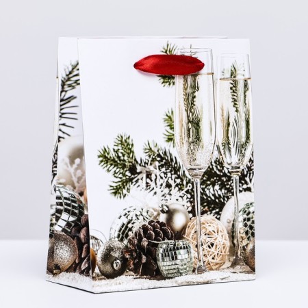 Laminated "New Year's Morning" package 11.5 x 14.5 x 6 cm