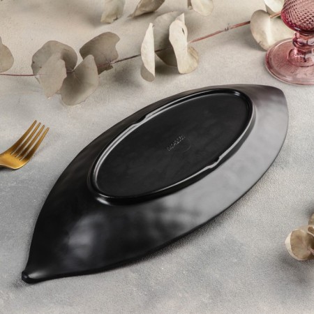 Black East, 37 × 15.5 × 3.8 cm, black color-2
