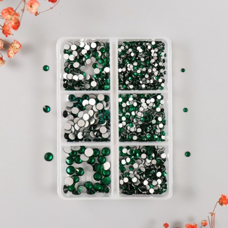Decor for creativity Glass "Rhinestones. Dark green" d = 2-4.8 mm nr 1188 pcs 6x8x1.5 cm-1