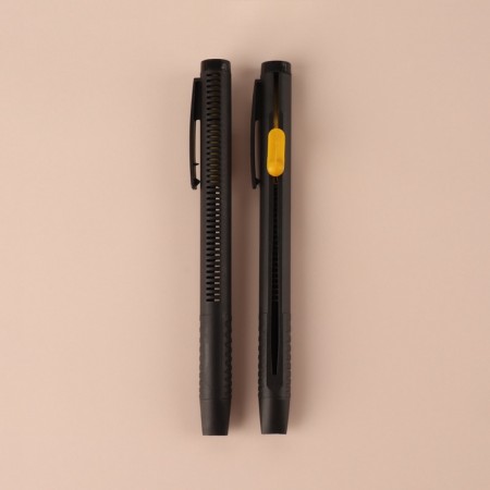 A set of handles and interchangeable wax crayons for fabric, in the case, 20 pcs-10