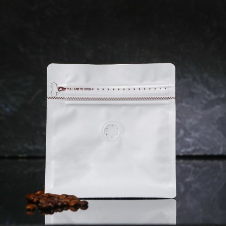 A package for coffee, tea, eight -shirt with a flat bottom, black, 13.5 x 14.5x 8 cm, 300 μm-2