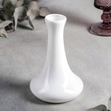 Porcelain vase for flowers Wilmax, 9.5 × 14.5 cm, white color
