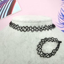 Set 2 objects: chocker, bracelet 