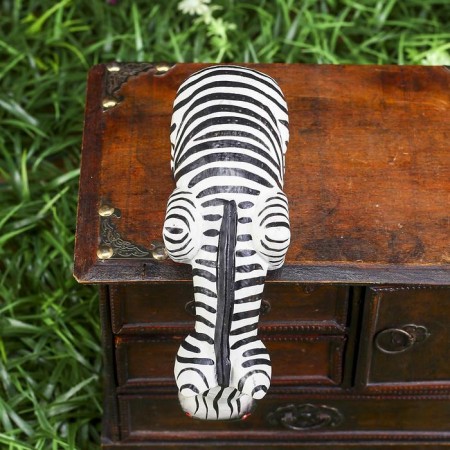 The souvenir tree "Zebra Tasya is spying" 19x11x5 cm-2