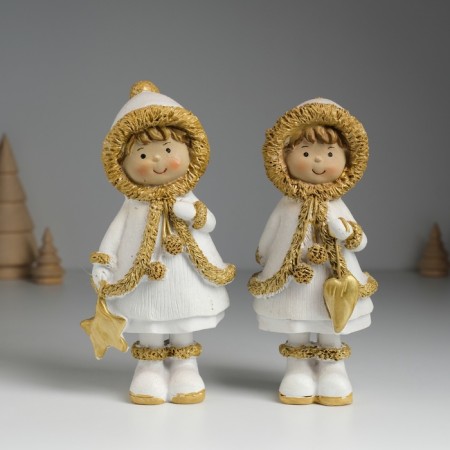 Souvenir Polystone "Baby in a white fur coat with golden fur" mix 7x5x16 cm