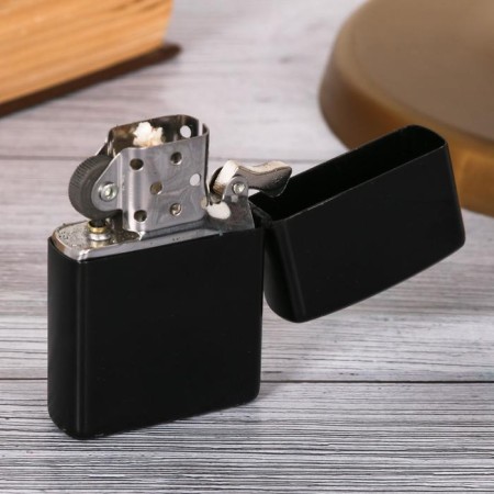 Lighter gasoline "for good luck", 5.5 x 3.5 cm.-2