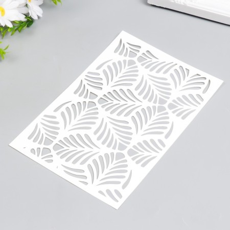 Plastic stencil "leaflets" 24x16 cm-1
