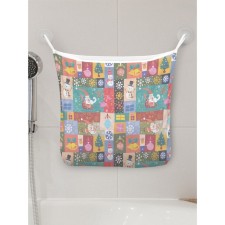Organizer in a bath on suction cups 