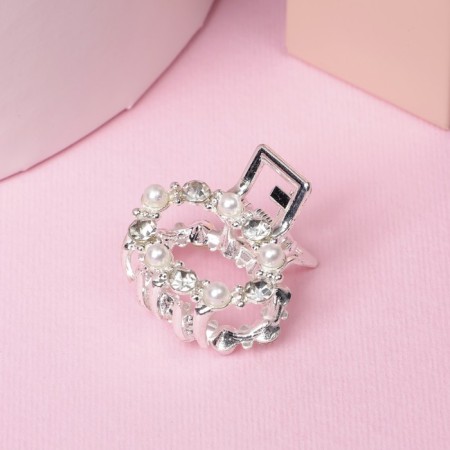 Hair crab "Melanie" oval, 2.5 cm, silver-white